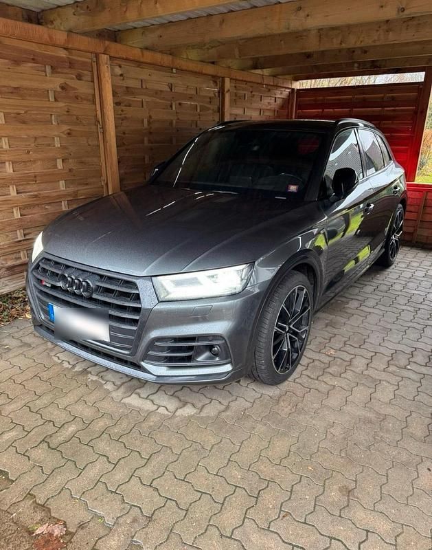 Grau Gebraucht 2018 Audi SQ5 SUV | 28.000 € (Guter Preis) - Bild 1/4