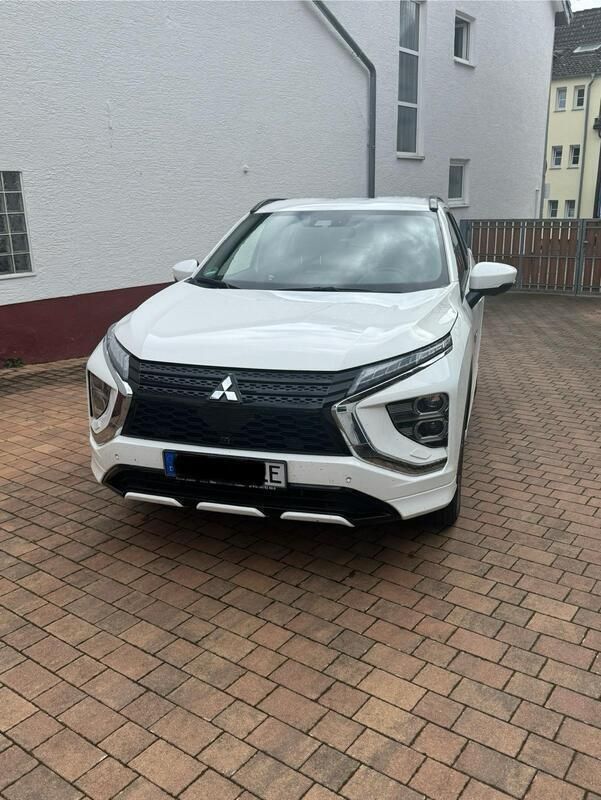 Weiß Gebraucht 2022 Mitsubishi Eclipse Cross SUV | 20.000 € (Superpreis) - Bild 1/4