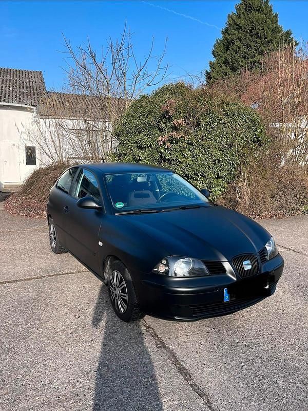 Gebraucht Seat Ibiza 75 PS (55 kW) 2003 Schwarz Kleinwagen
