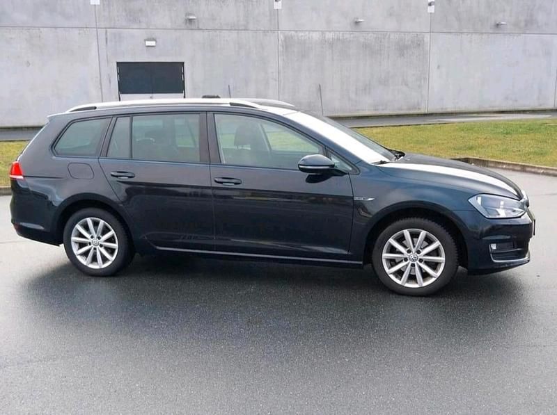 Gebraucht VW Golf VII 86 PS (63 kW) 2015 Schwarz Kombi
