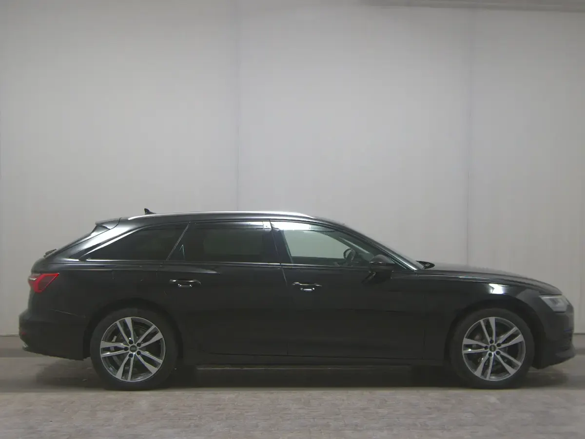 Usata Audi A6 Ambiente 204 CV (150 kW) 2022 Nero Station wagon