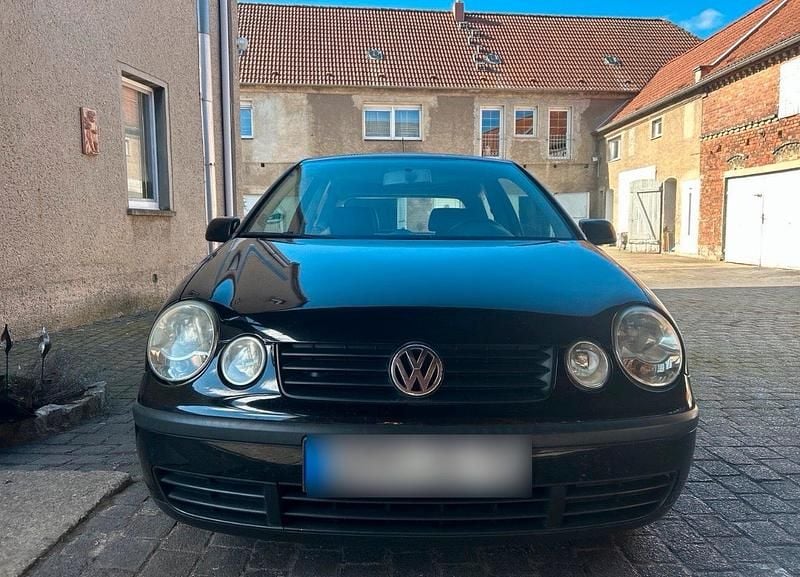 Gebraucht VW Polo 75 PS (55 kW) 2002 Schwarz Kleinwagen