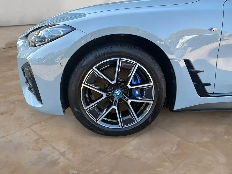 Occasion BMW i4 Performance 400 kW (544 ch) 2023 Gris Berline