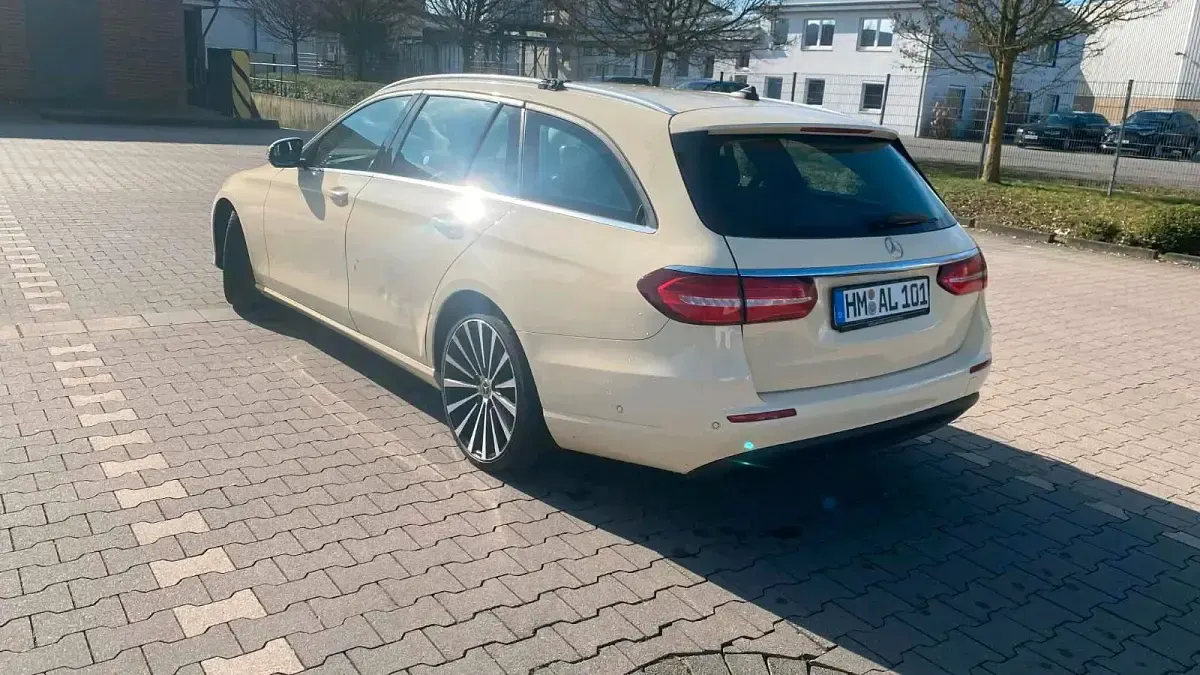 Gebraucht Mercedes E200 150 PS (110 kW) 2019 Kombi