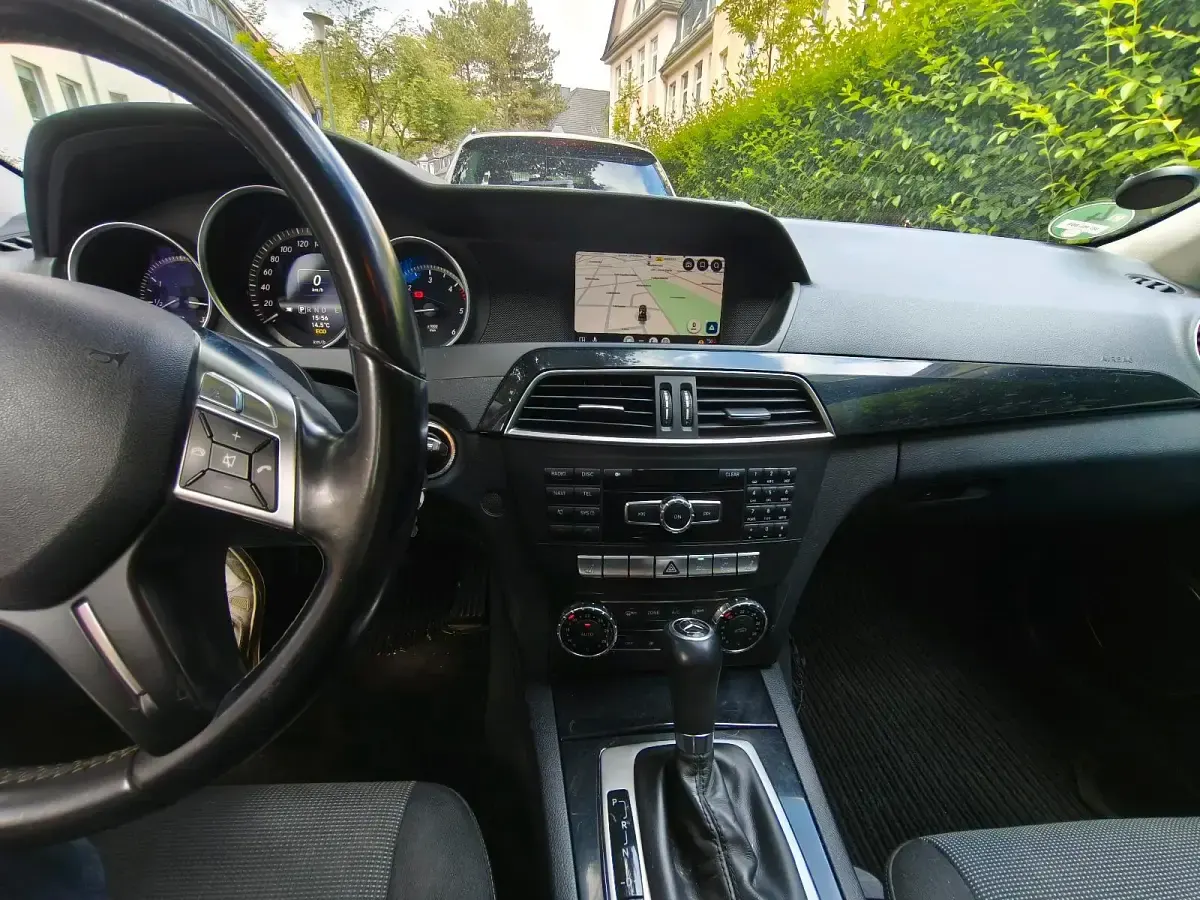 Gebraucht Mercedes C220 170 PS (125 kW) 2013 Schwarz Kombi
