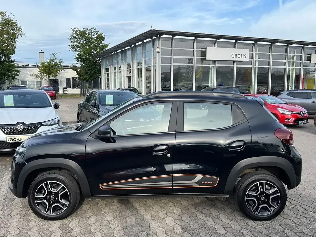 Gebraucht Dacia Spring Comfort Plus 33 kW (45 PS) 2022 Schwarz Kleinwagen