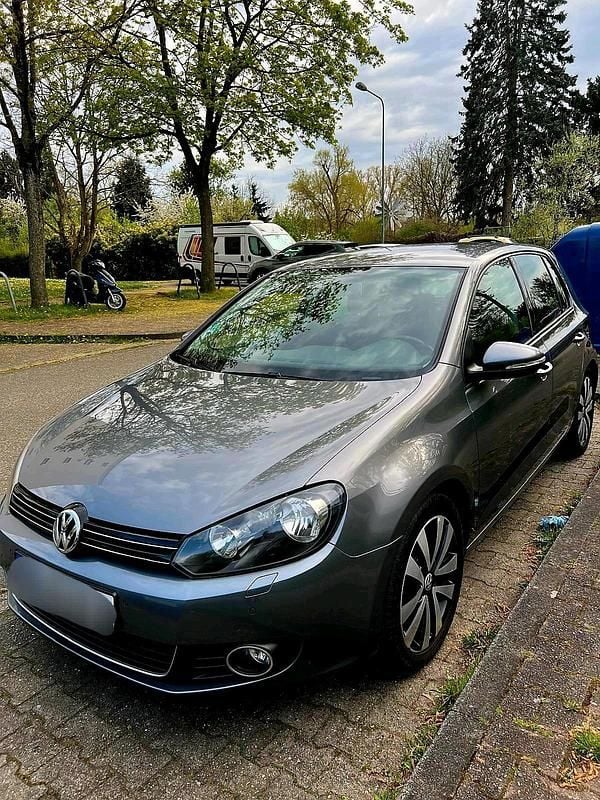Gebraucht VW Golf VI 160 PS (117 kW) 2010 Grau Kleinwagen