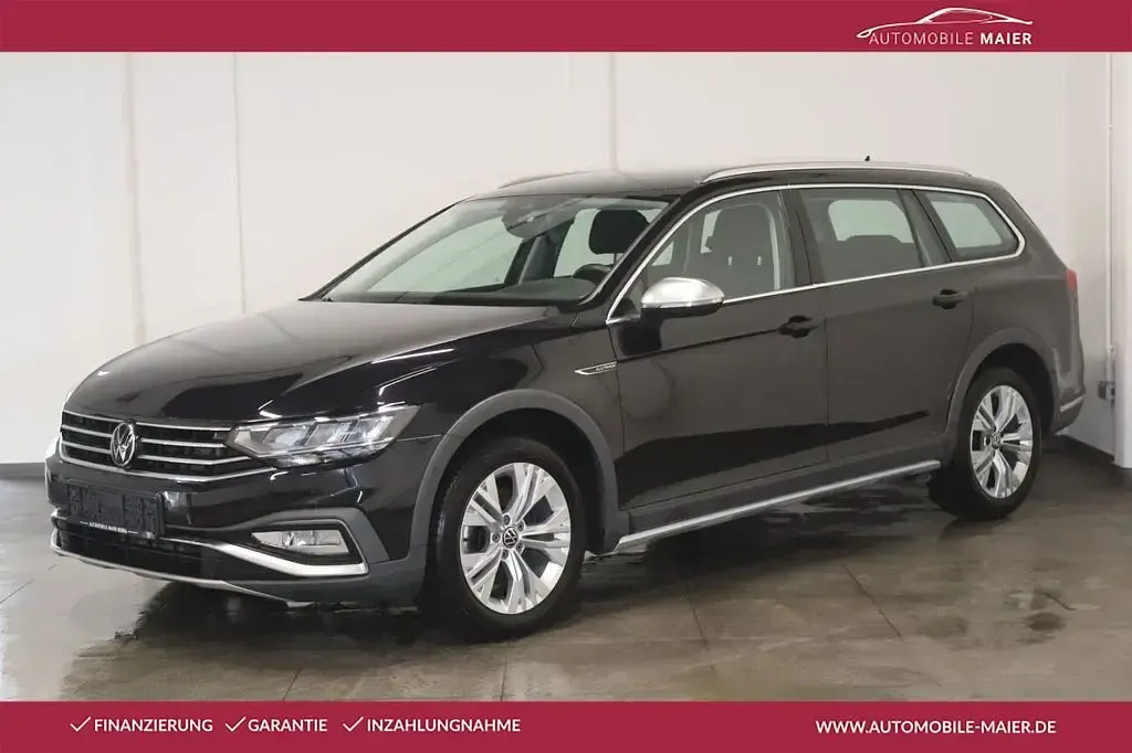 Gebraucht VW Passat Alltrack 200 PS (147 kW) 2022 Deep black perleffekt Kombi