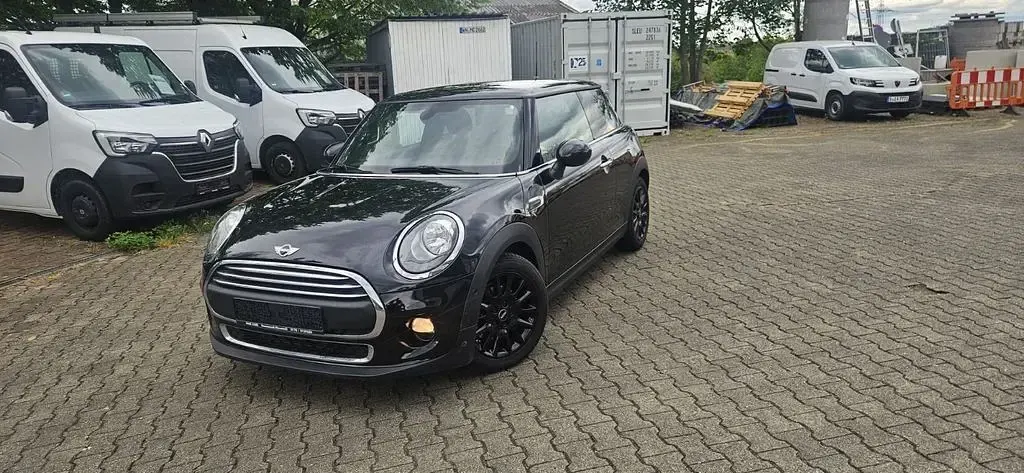 Gebraucht Mini Metropolitan 102 PS (75 kW) 2016 Schwarz Kleinwagen