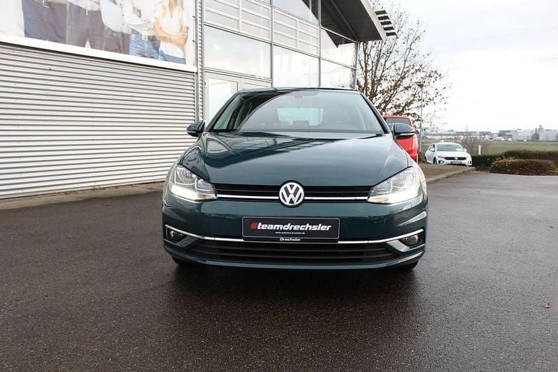Gebraucht VW Golf VII Comfortline 150 PS (110 kW) 2017 Grün Limousine