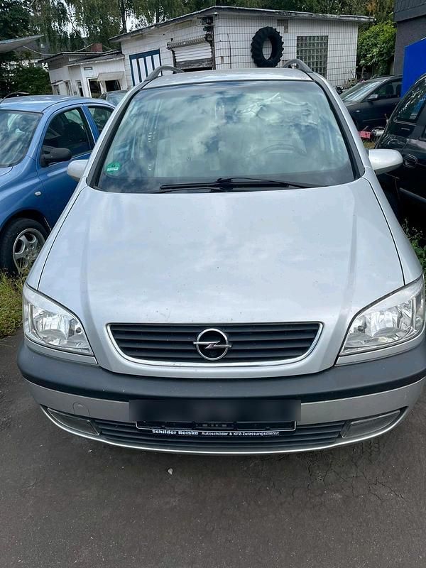 Grau Gebraucht 1999 Opel Zafira Van / Kleinbus | 1.999 € (Fairer Preis) - Bild 1/4