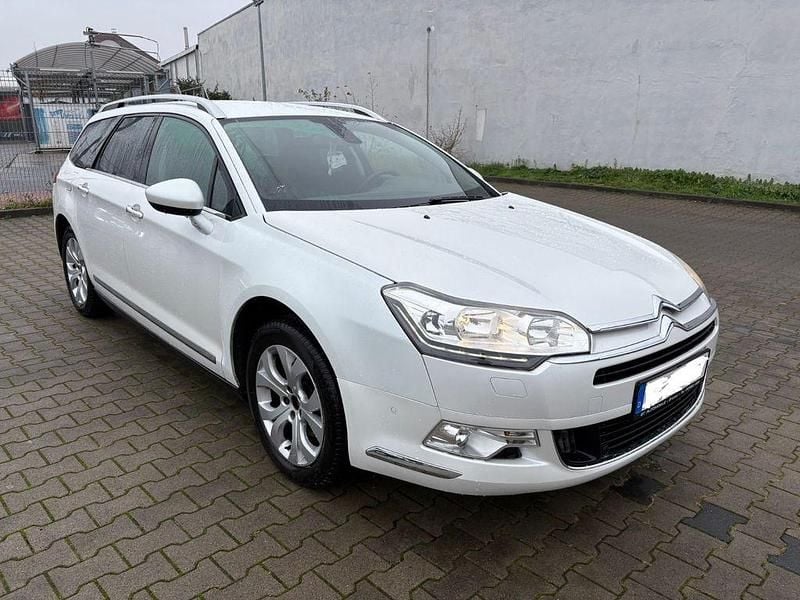 Weiß Gebraucht 2014 Citroën C5 CrossTourer Kombi | 3.444 € - Bild 1/4