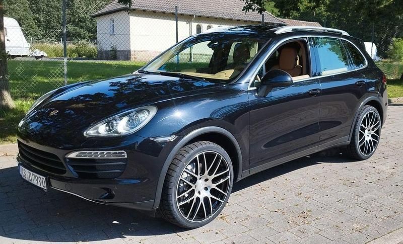 Gebraucht Porsche Cayenne S 400 PS (294 kW) 2010 Schwarz SUV