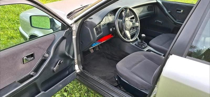 Gebraucht Audi 80 90 PS (66 kW) 1993 Silber Limousine