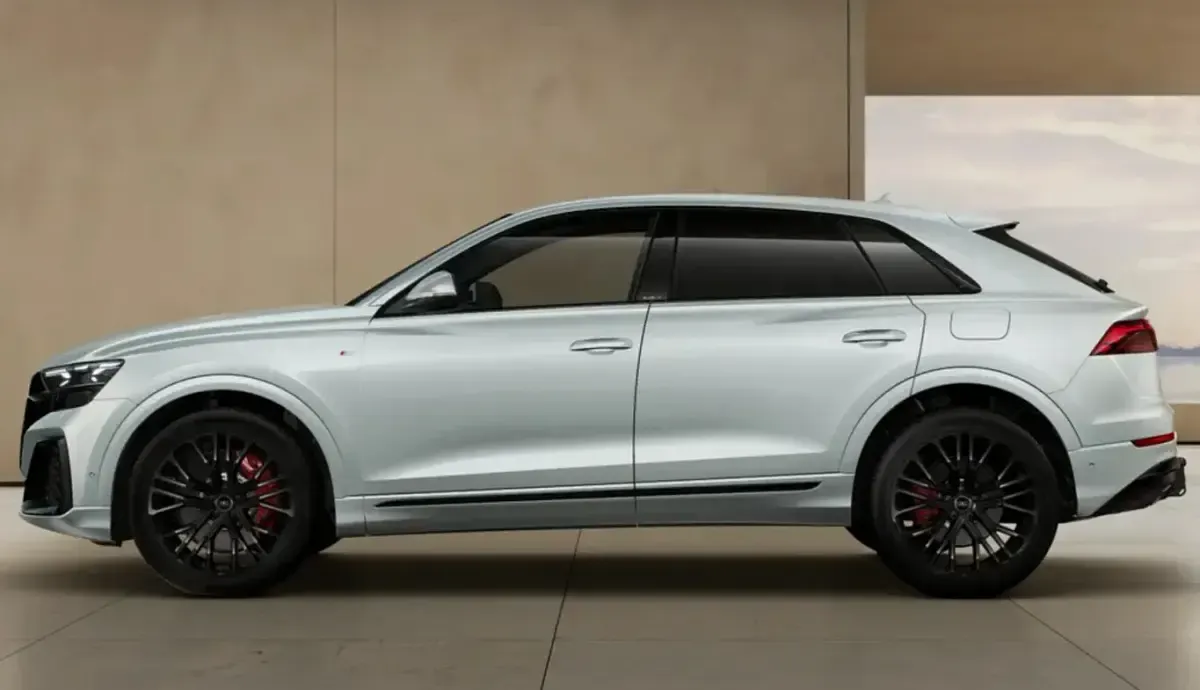 Neu Audi Q8 Comfort 394 PS (289 kW) 2026 Silber SUV