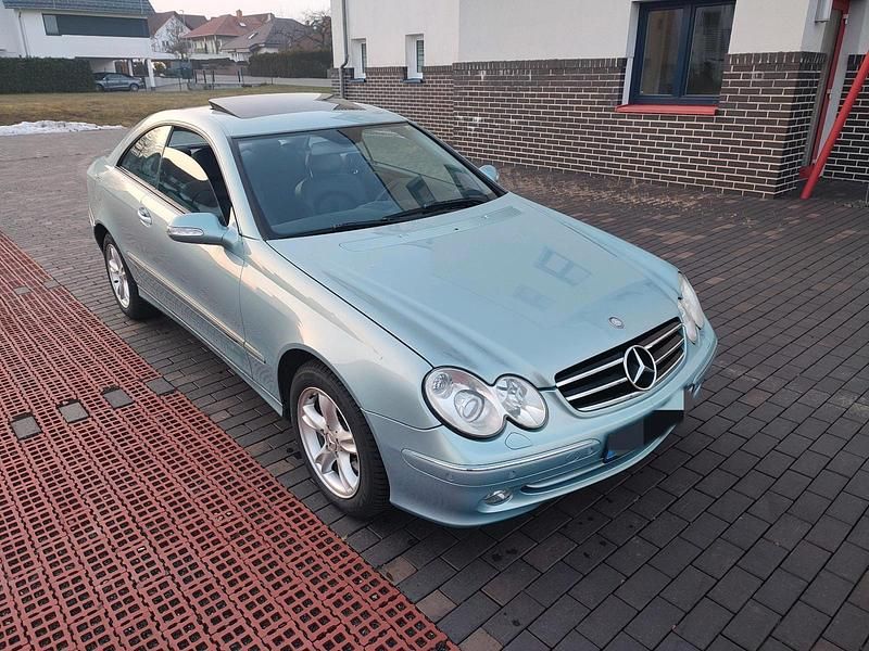 Andere farben Gebraucht 2003 Mercedes CLK320 Avantgarde Coupé | 7.700 € (Fairer Preis) - Bild 1/4