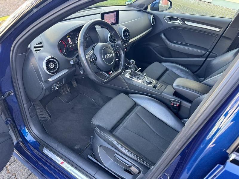 Gebraucht Audi A3 S-Line 122 PS (89 kW) 2013 Blau Limousine