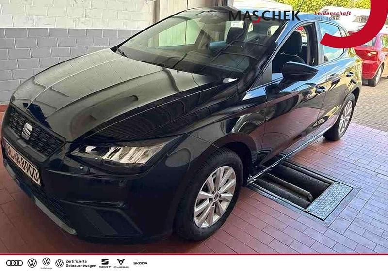 Midnight schwarz metallic Gebraucht 2022 Seat Ibiza Limousine | 13.940 € (Guter Preis) - Bild 1/4