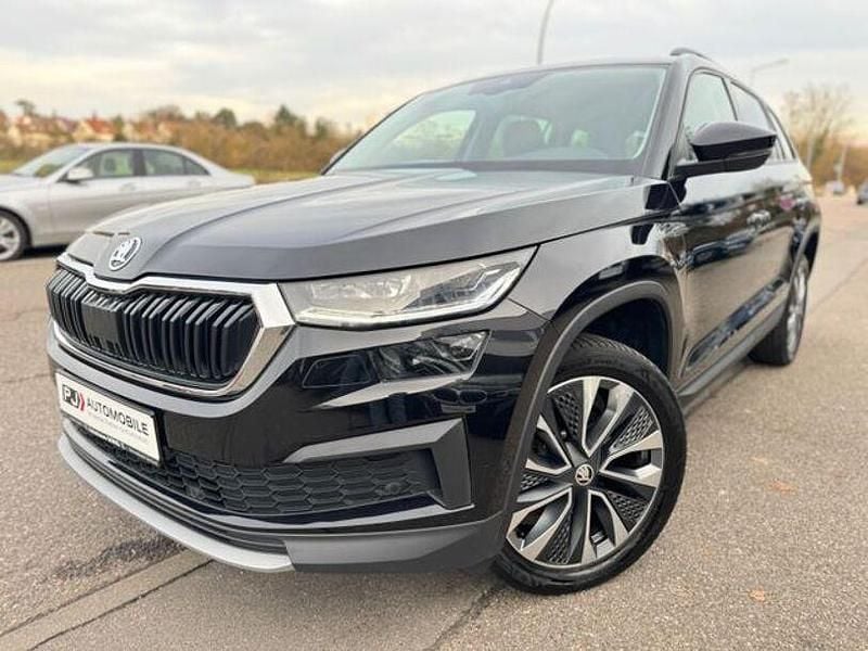 Schwarz Gebraucht 2022 Skoda Kodiaq Tour SUV | 25.899 € (Guter Preis) - Bild 1/4