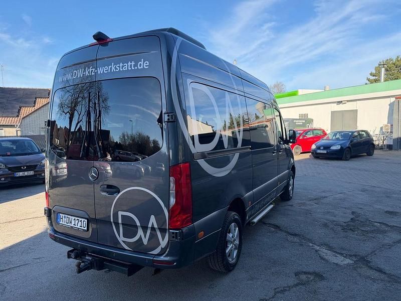 Gebraucht Mercedes Sprinter 190 PS (139 kW) 2019 Grau Van