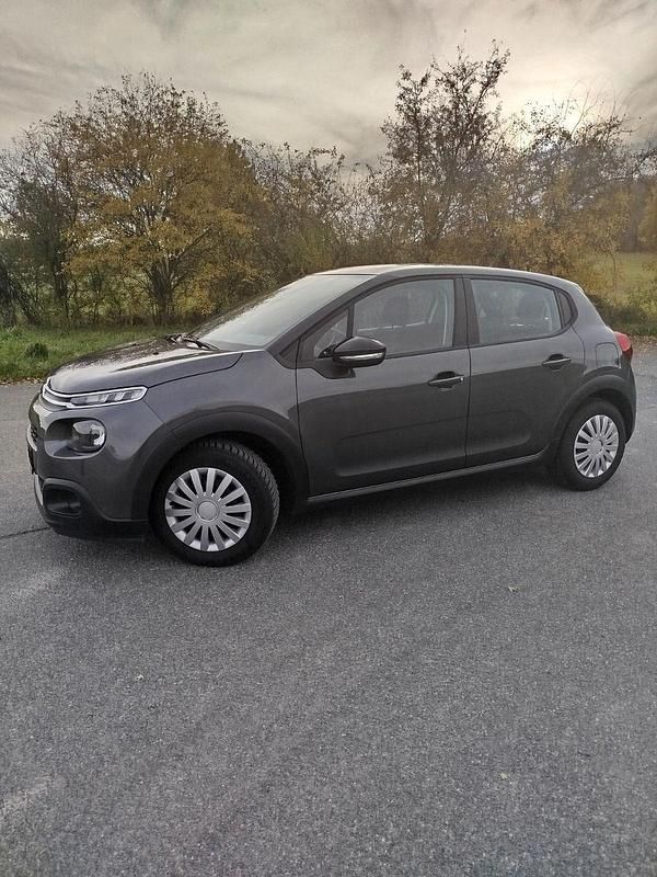 Gebraucht Citroën C3 Feel 82 PS (60 kW) 2017 Grau Kleinwagen