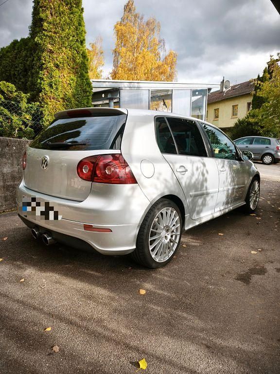 Silber Gebraucht 2005 VW Golf V Sportline Limousine | 4.500 € - Bild 1/4