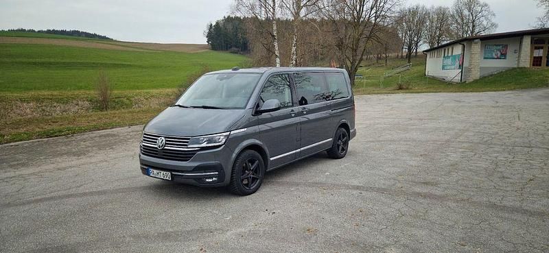 Second-hand VW Multivan 204 CP (150 kW) 2021 Gri Monovolum