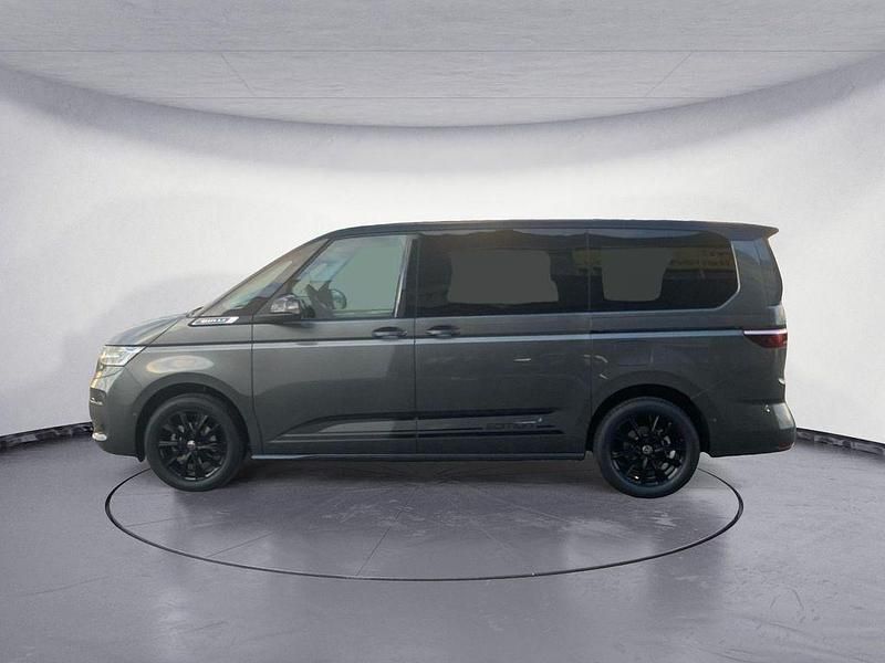 Neu VW Multivan Life 150 PS (110 kW) 2026 Grau Van