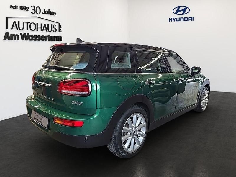 Gebraucht Mini Cooper Clubman 136 PS (100 kW) 2020 British racing green iv metallic (gruen) Kombi