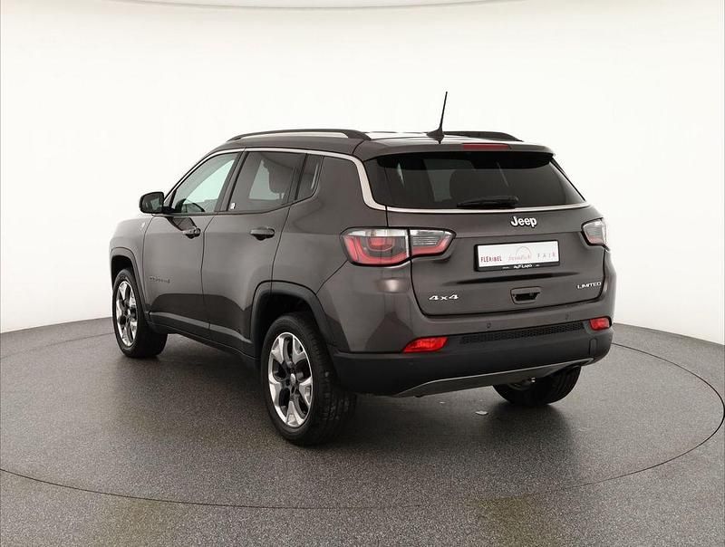 Gebraucht Jeep Compass Limited 170 PS (125 kW) 2017 Grau SUV