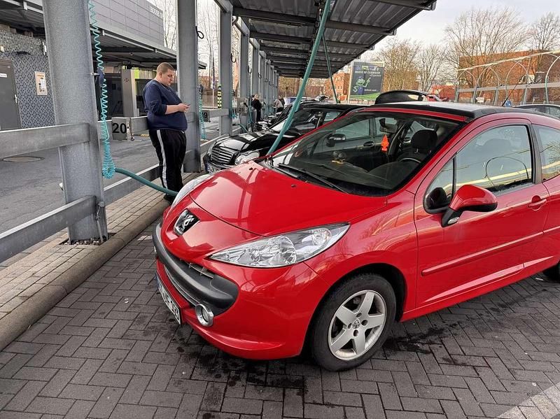 Gebraucht Peugeot 207 Sport 109 PS (80 kW) 2006 Limousine