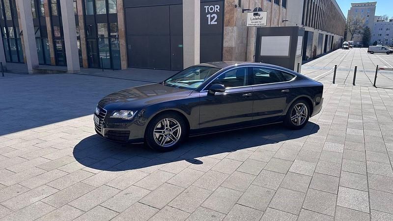 Gebraucht Audi A7 Sportback 245 PS (180 kW) 2011 Grau Kleinwagen