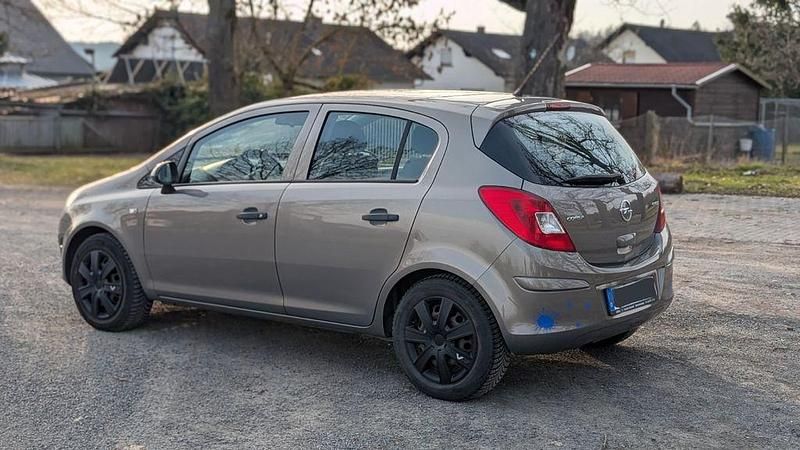 Gebraucht Opel Corsa 69 PS (50 kW) 2013 Kleinwagen