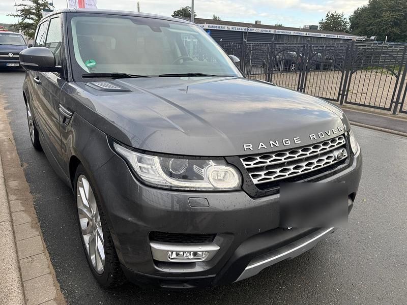 Grau Gebraucht 2014 Land Rover Range Rover Sport SUV | 27.900 € (Guter Preis) - Bild 1/4