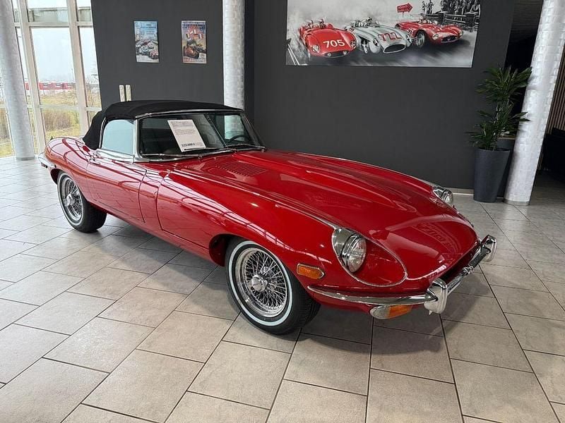 Gebraucht Jaguar E-Type 269 PS (197 kW) 1970 Rot Cabrio