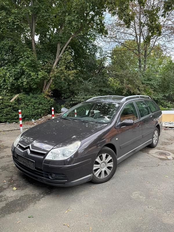 Schwarz Gebraucht 2006 Citroën C5 Kombi | 900 € (Fairer Preis) - Bild 1/4