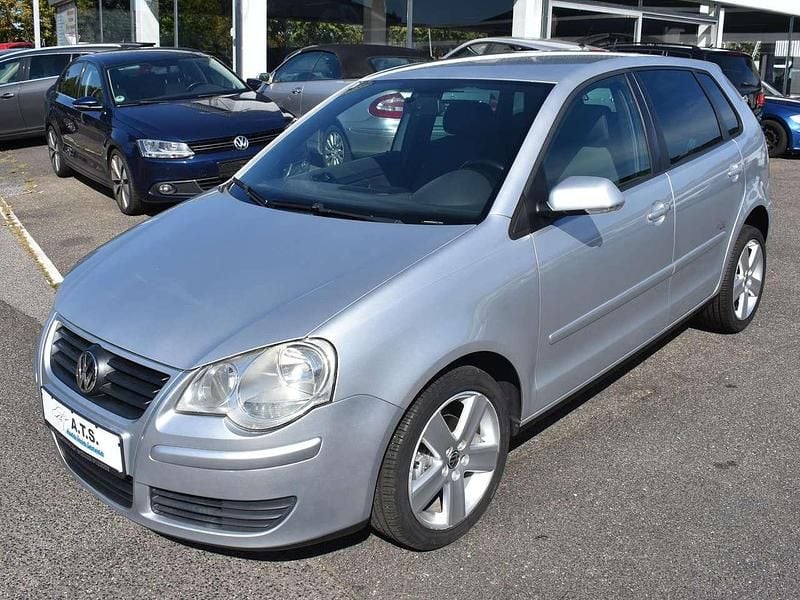 Silber Gebraucht 2009 VW Polo Edition Kleinwagen | 4.900 € (Teuer) - Bild 1/4