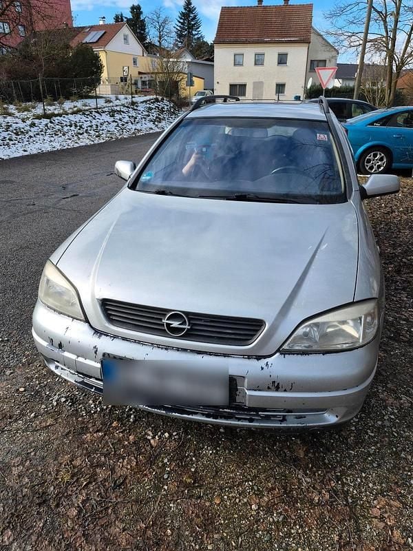 Gebraucht Opel Astra 101 PS (74 kW) 2001 Silber Kombi
