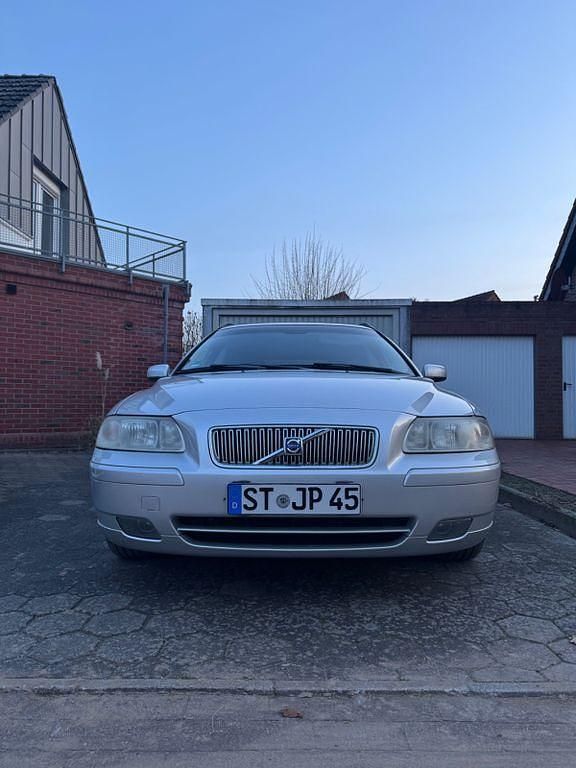 Gebraucht Volvo V70 185 PS (136 kW) 2006 Silber Kombi