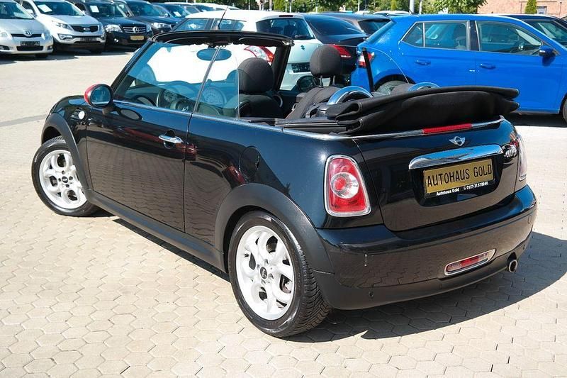 Second-hand Mini Cooper Cabriolet 122 CP (89 kW) 2012 Negru Cabrio