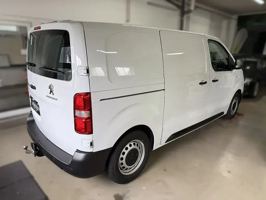 Gebraucht Peugeot Expert 120 PS (88 kW) 2023 Schneeweiß/kaolinweiß Van