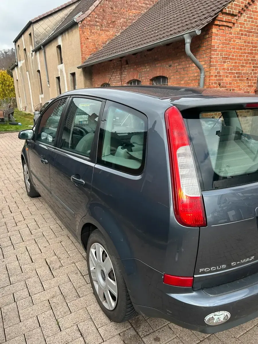 Gebraucht Ford C-MAX 136 PS (100 kW) 2004 Van / Kleinbus