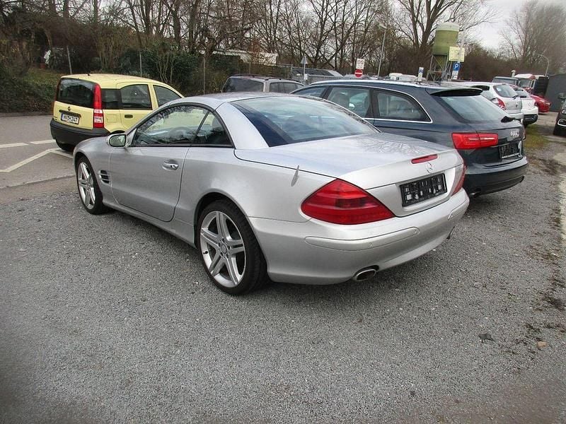 Gebraucht Mercedes SL350 245 PS (180 kW) 2005 Silber Cabrio