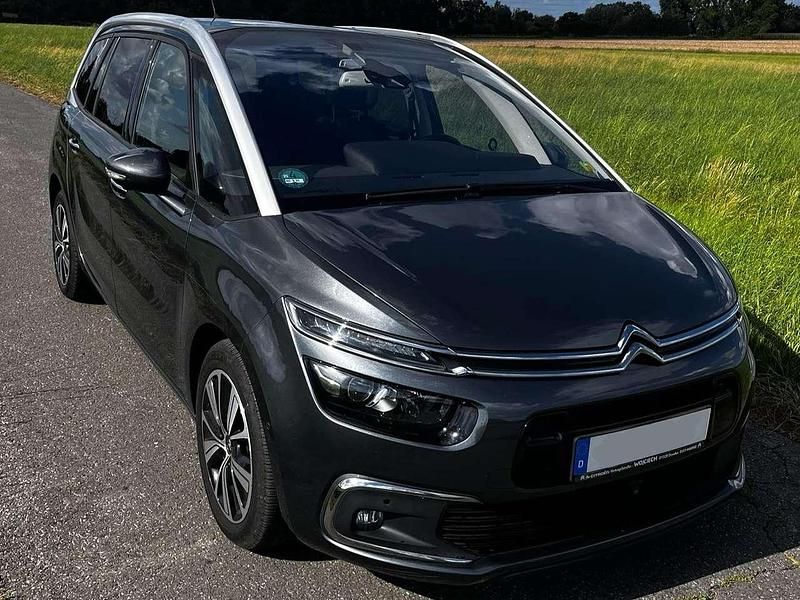 Grau Gebraucht 2016 Citroën Grand C4 Picasso Shine Van / Kleinbus | 10.900 € (Guter Preis) - Bild 1/4