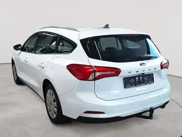 Gebraucht Ford Focus Cool & Connect 120 PS (88 kW) 2022 Frostweiß Kombi