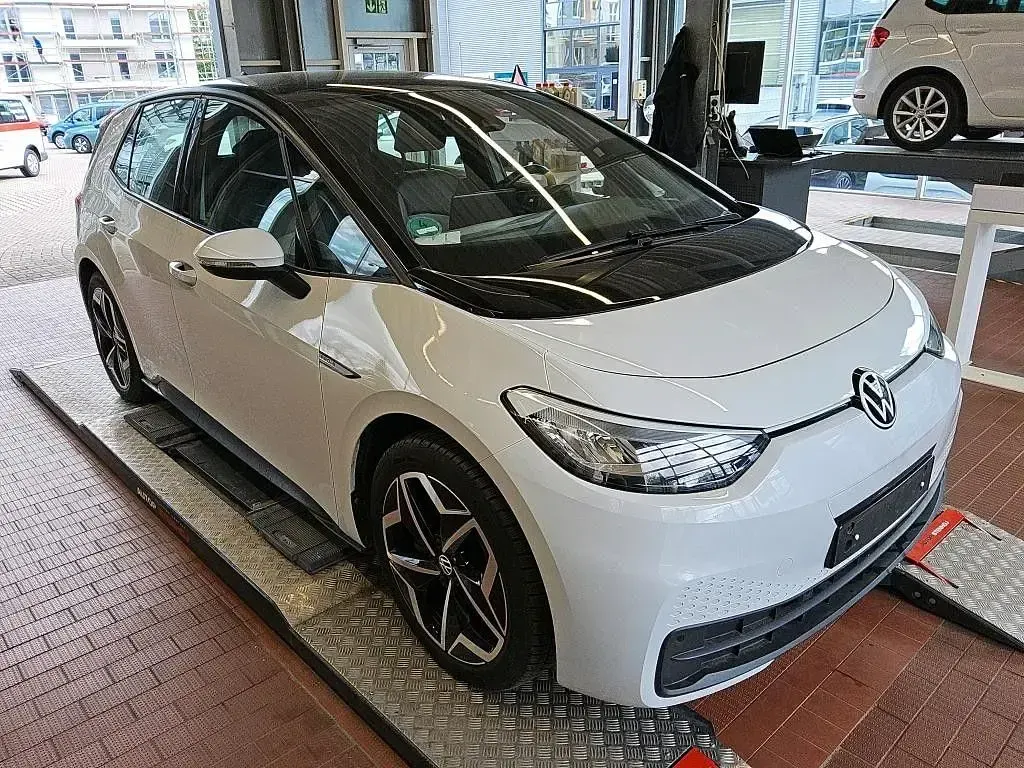 Gebraucht VW ID.3 Pro 150 kW (204 PS) 2022 Gletscherweiss Kleinwagen