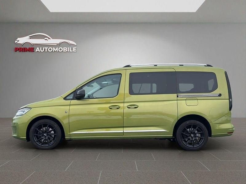 Gebraucht VW Caddy Maxi Style 114 PS (83 kW) 2021 Dark maroon Van / Kleinbus