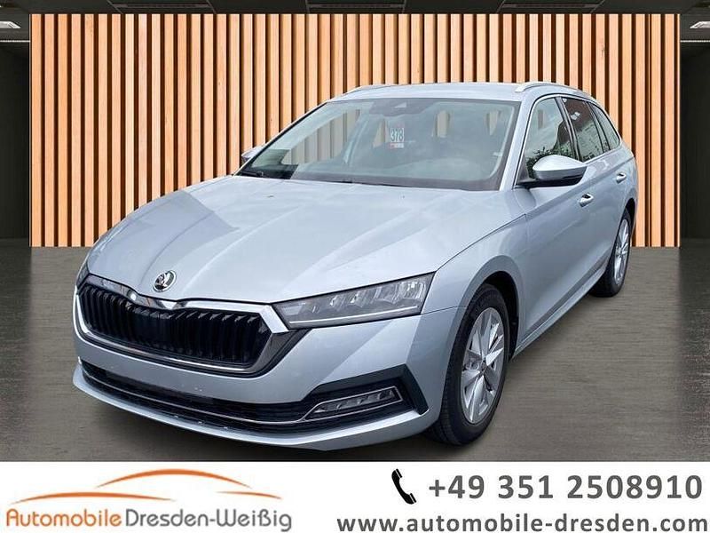 Silber Gebraucht 2024 Skoda Octavia Style Kombi | 26.890 € (Superpreis) - Bild 1/4
