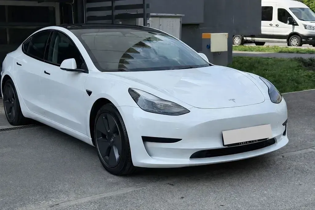 Usado Tesla Model 3 RWD 205 kW (279 HP) 2026 Branco Sedan