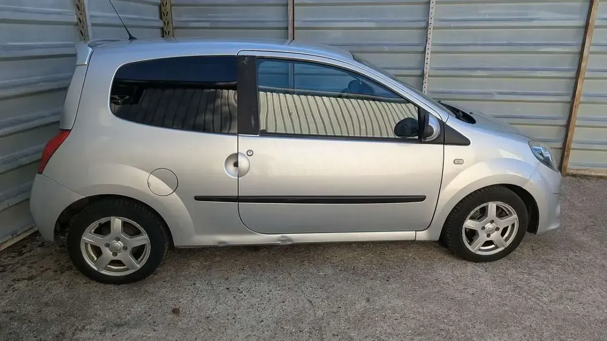 Gebraucht Renault Twingo Dynamique 76 PS (55 kW) 2007 Platingrau Kleinwagen